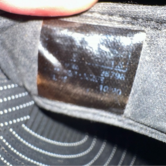 CLARKS Cloudsteppers Breeze Sea Black Patent Flip Flop Slip On Sandal Ladies 10 - Picture 11 of 11